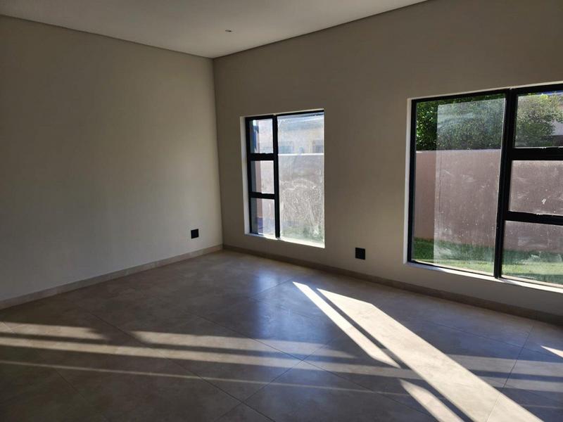 3 Bedroom Property for Sale in Heron Banks Golf Estate Free State